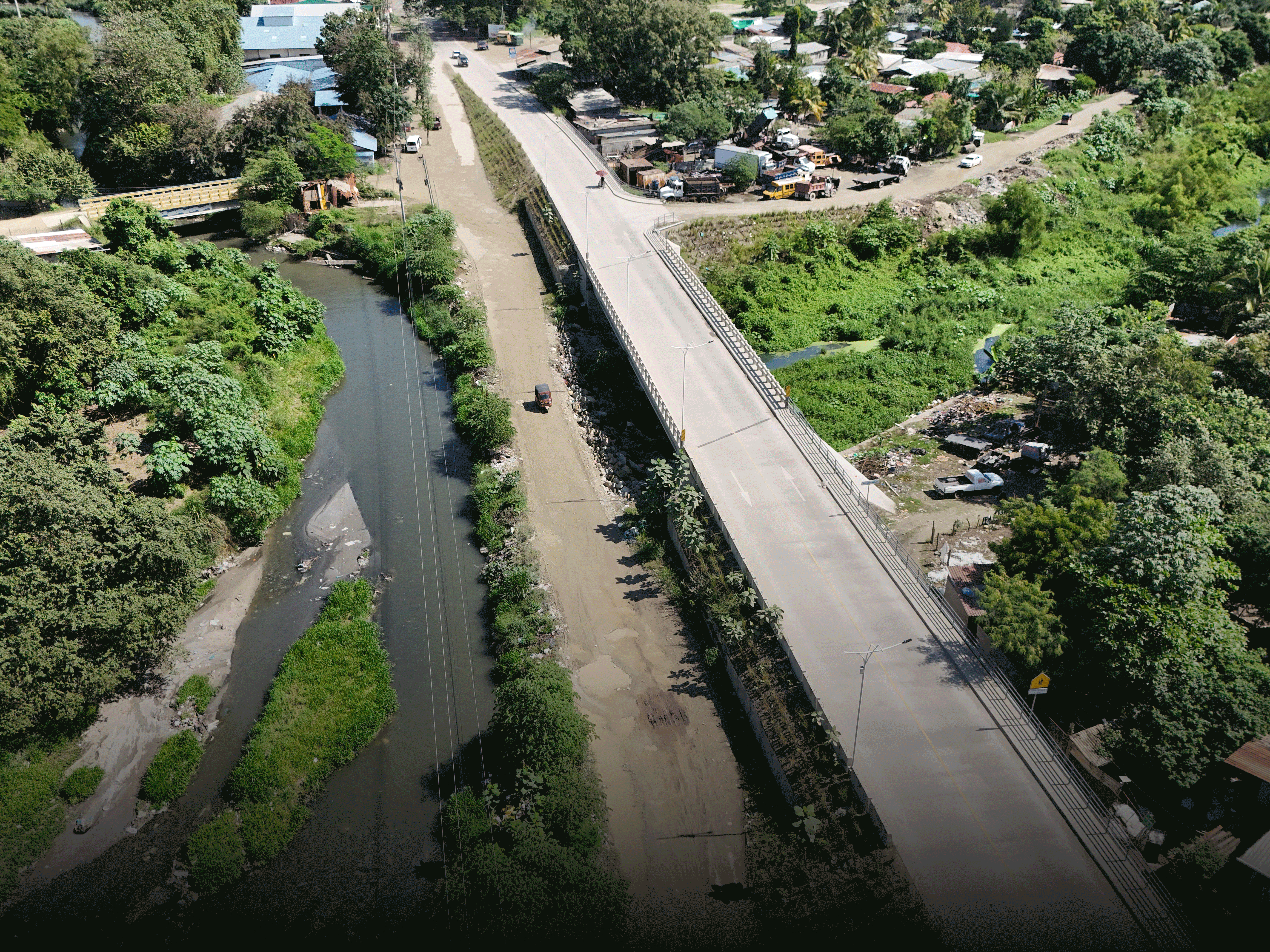 Puente #1 en carretera hacia Jucutuma